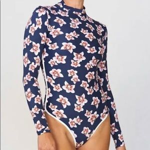 Acacia swimwear. Ehukai in Isle